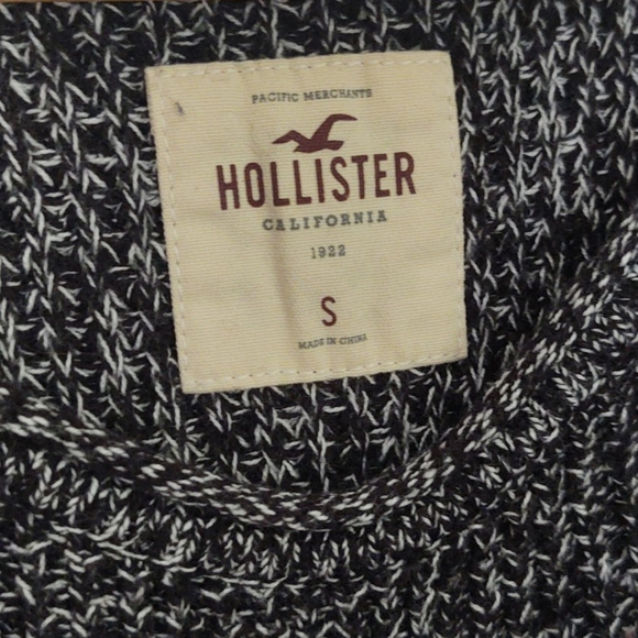 Hollister Black/ White striped knit sweater sz S - Picture 3 of 9